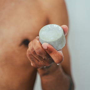 Shampoing solide Bivouak sous la douche 