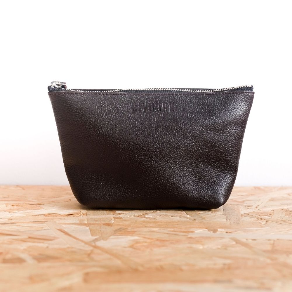 Couverture / Plaid 5/A Baker En Laine Et Cuir – Trousse De Toilette Cosmétique Incluse ? GUC